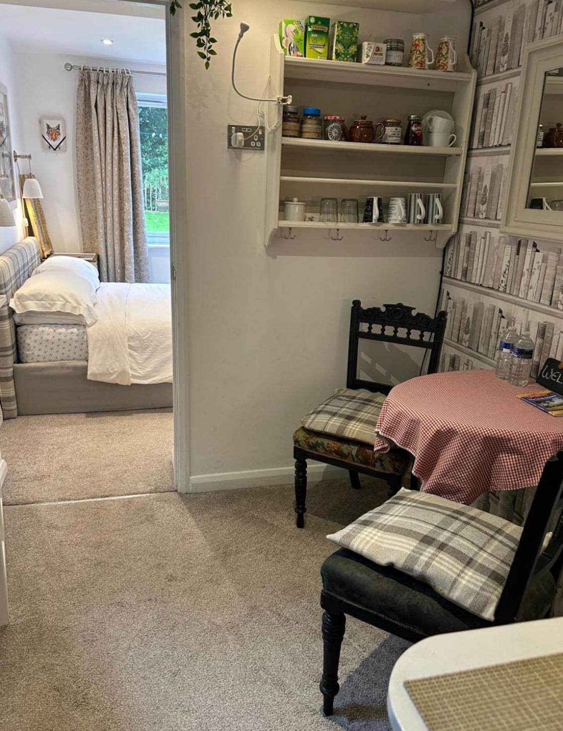 The Guest Suite, Buttsfield Lane. East Hoathly with Halland Luaran gambar